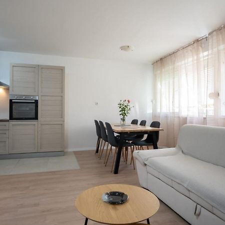 Апартаменты Apartman Mirjana Сплит Экстерьер фото